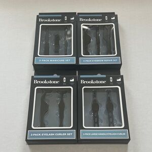 Brookstone Grooming Set - Black